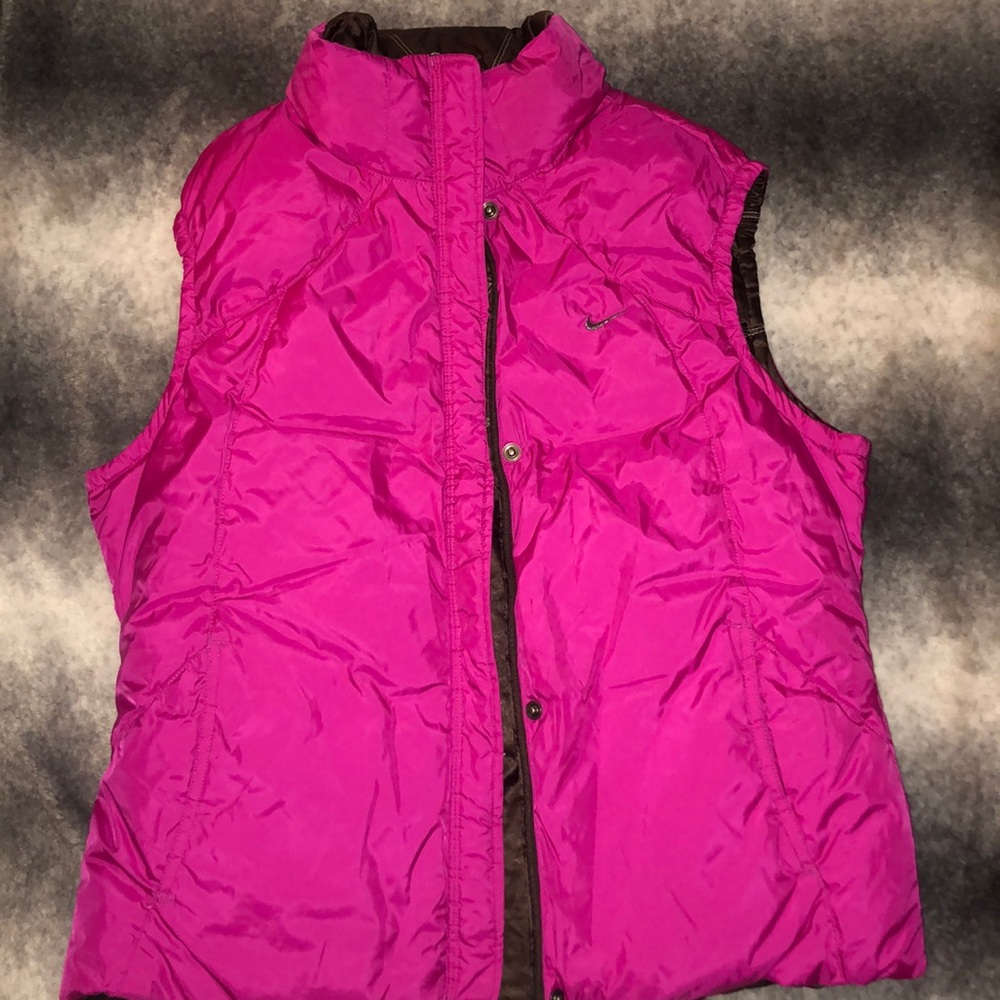 Nike reversible puffer vest
